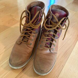 Timberland lace-up boots with Pendleton lining